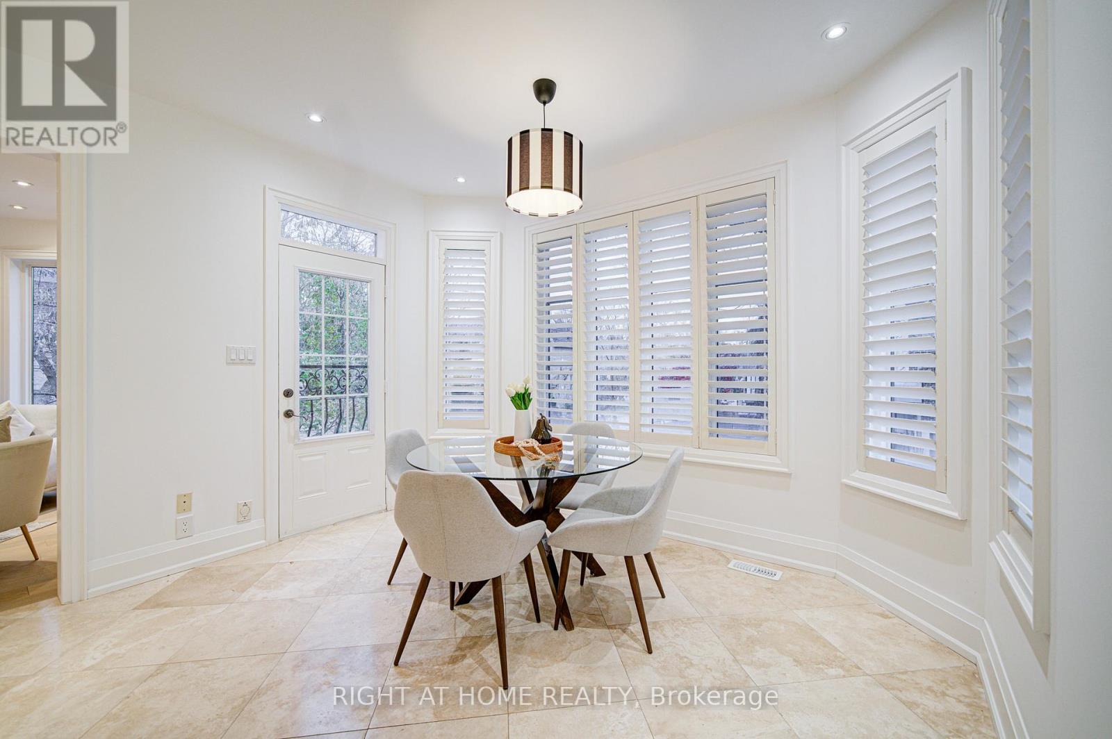 125 Kingsdale Avenue, Toronto, Ontario  M2N 3W5 - Photo 23 - C12687360