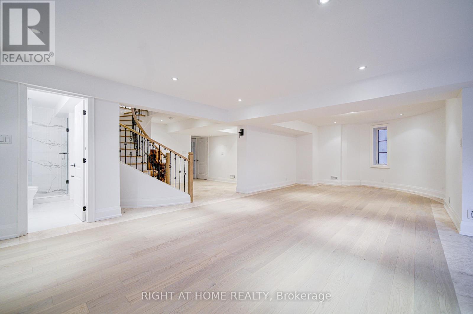 125 Kingsdale Avenue, Toronto, Ontario  M2N 3W5 - Photo 46 - C12687360