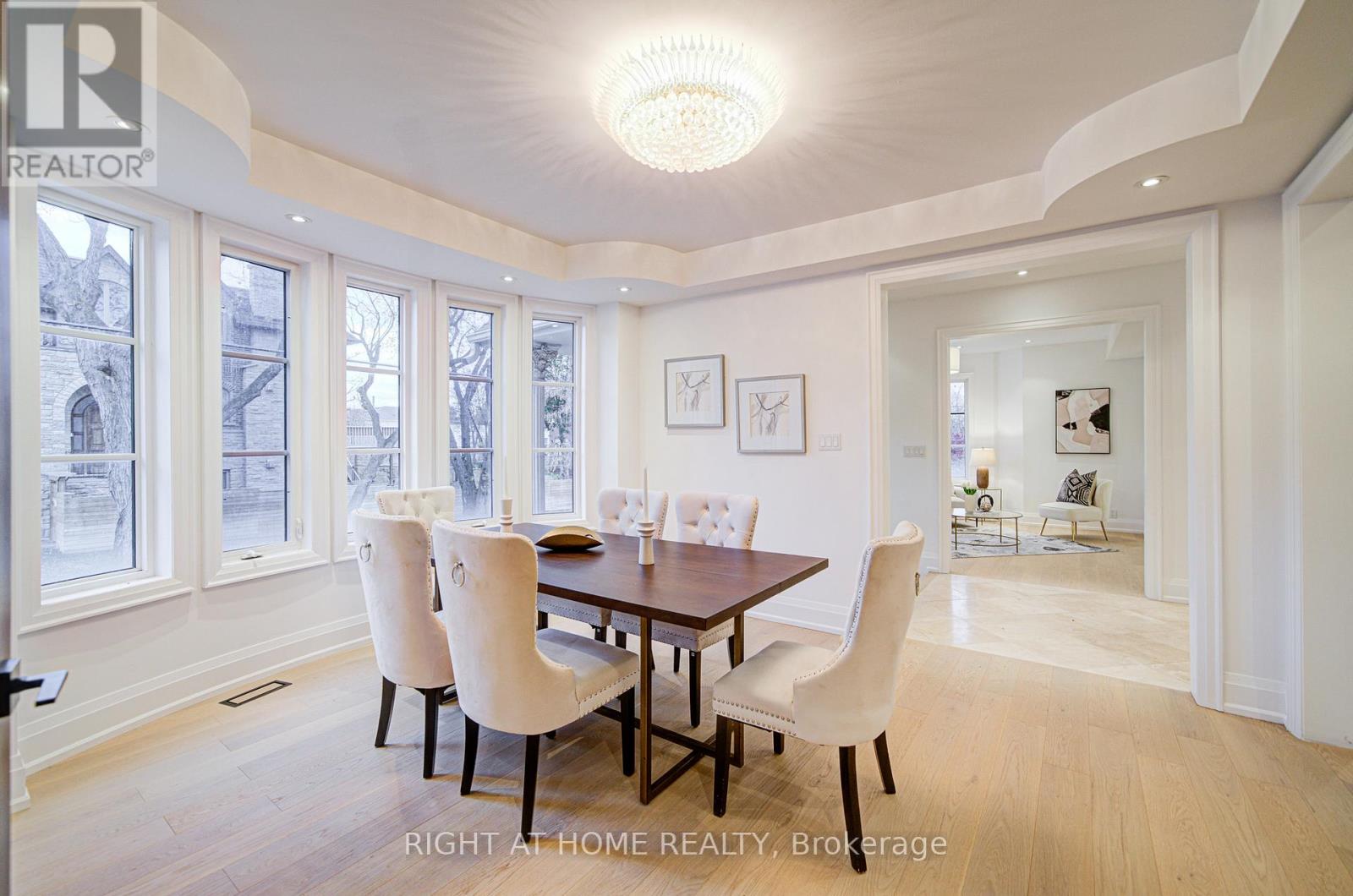 125 Kingsdale Avenue, Toronto, Ontario  M2N 3W5 - Photo 8 - C12687360