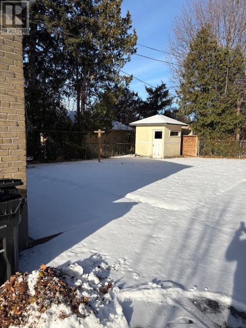 76 Holmstead Avenue, Toronto, Ontario  M4B 1T2 - Photo 20 - E12687044