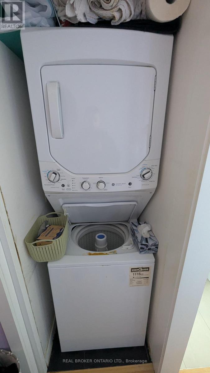 Unit B - 1186 Woodbine Avenue, Toronto, Ontario  M4C 4E2 - Photo 11 - E12687328