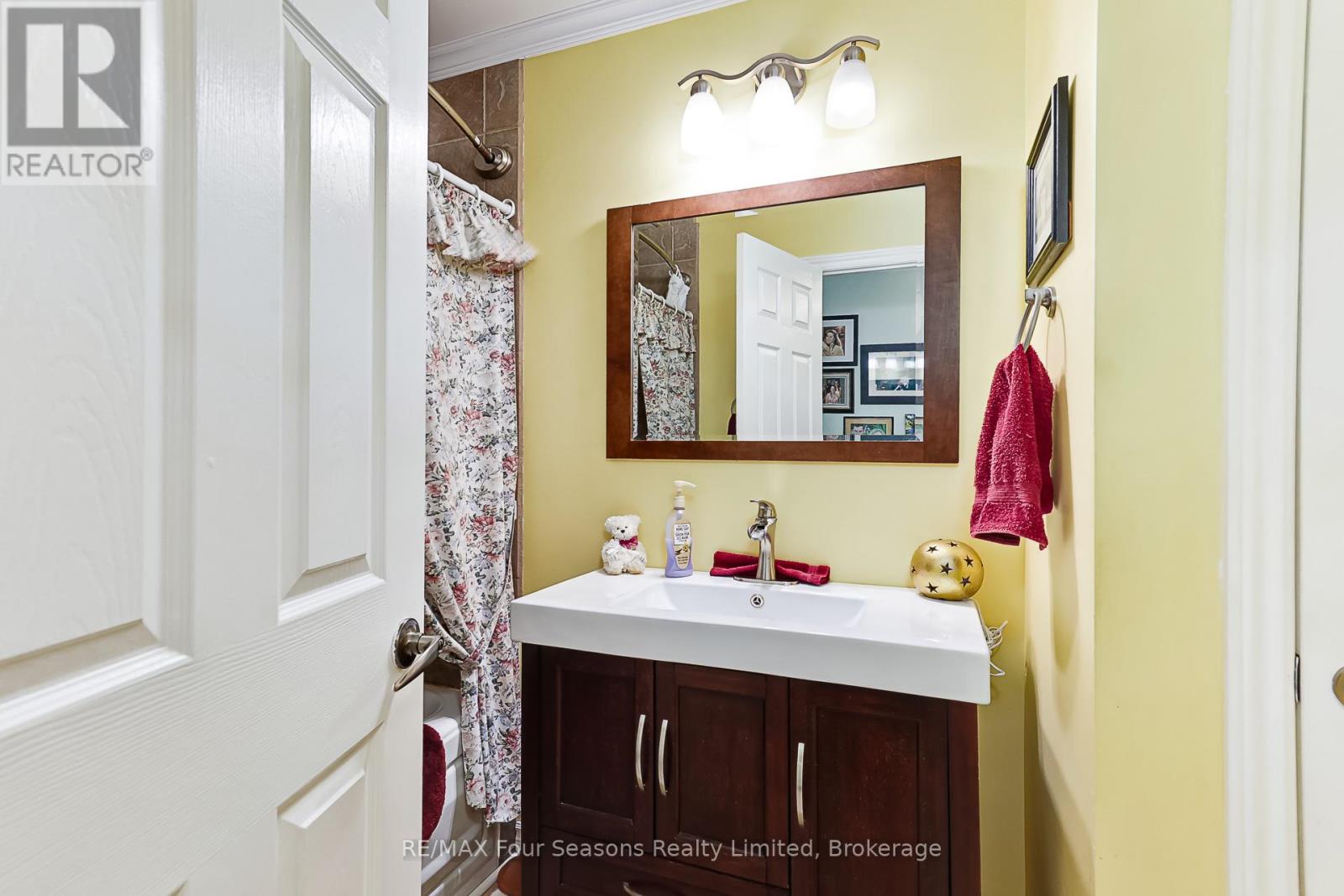 225 Christopher Street, Clearview (Stayner), Ontario  L0M 1S0 - Photo 28 - S12687284