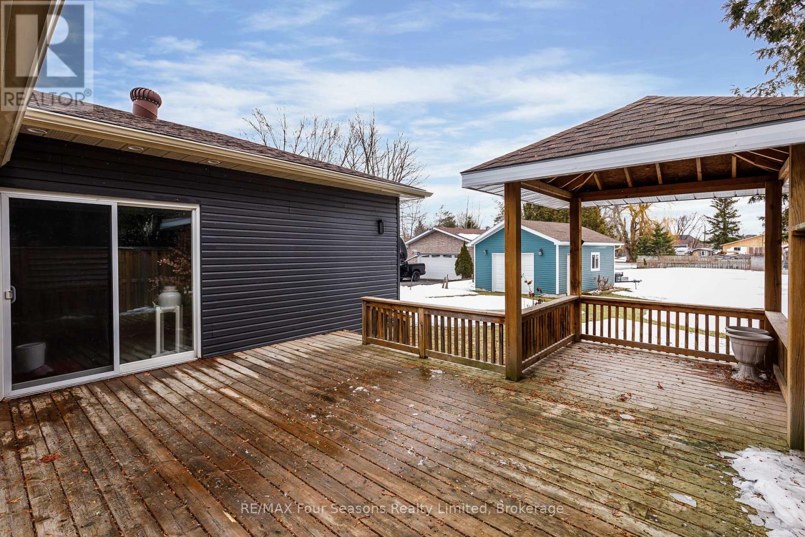 225 Christopher Street, Clearview (Stayner), Ontario  L0M 1S0 - Photo 31 - S12687284