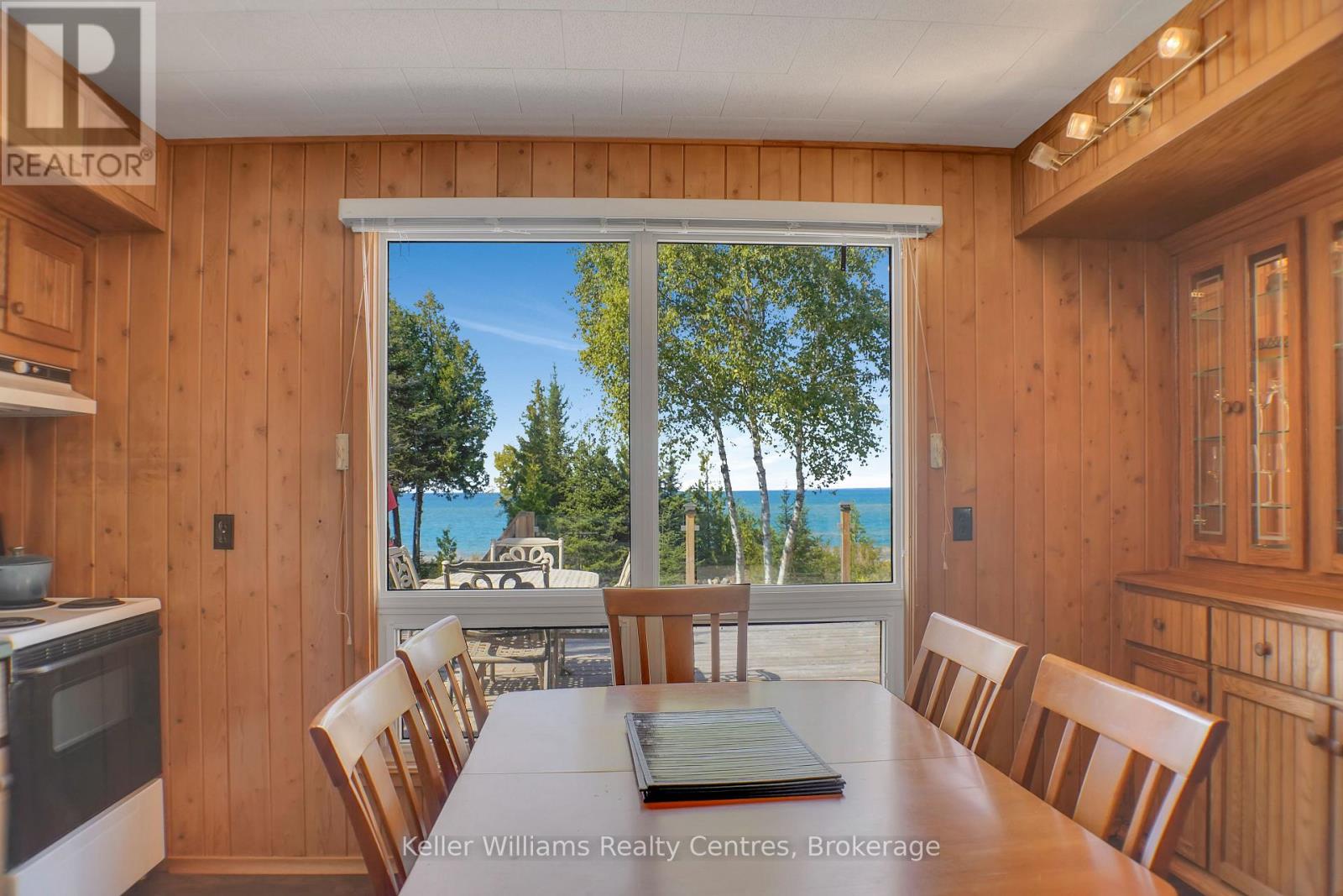 62 Zorra Drive, Northern Bruce Peninsula, Ontario  N0H 2R0 - Photo 13 - X12687226