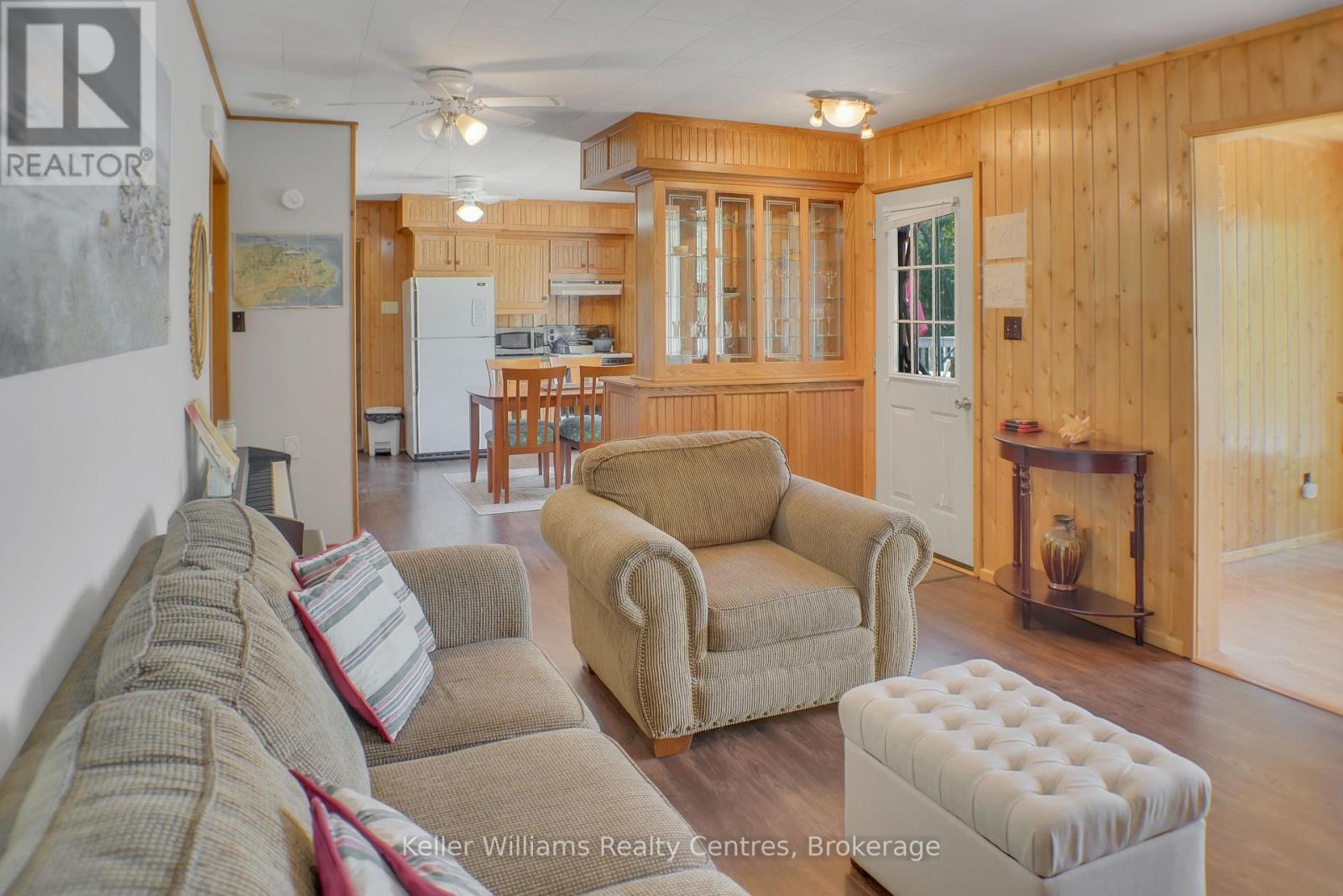 62 Zorra Drive, Northern Bruce Peninsula, Ontario  N0H 2R0 - Photo 14 - X12687226