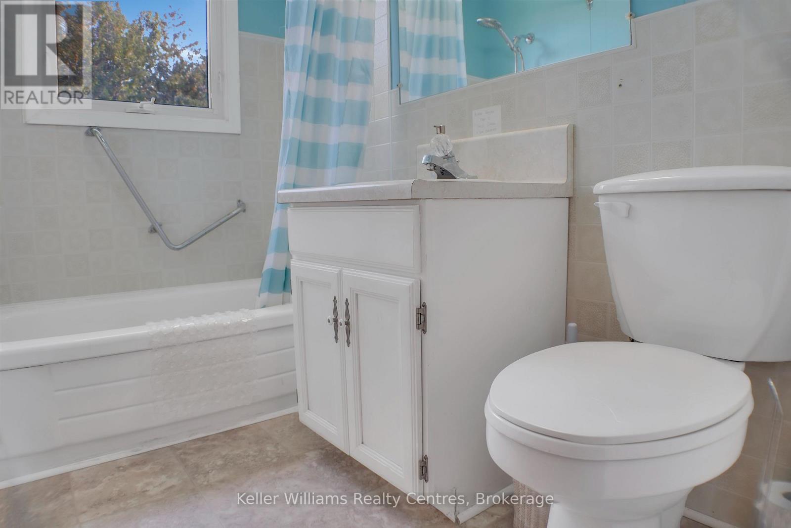 62 Zorra Drive, Northern Bruce Peninsula, Ontario  N0H 2R0 - Photo 30 - X12687226