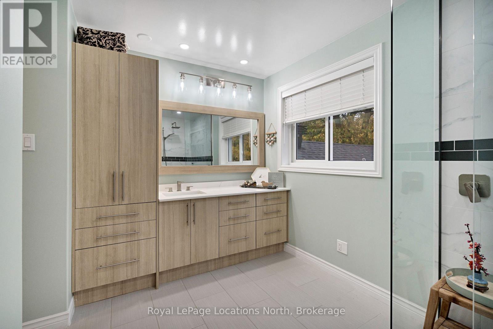 266 45th Street S, Wasaga Beach, Ontario  L9Z 1R3 - Photo 31 - S12485492