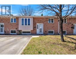 35 - 624 LAKESHORE DRIVE, North Bay, Ontario