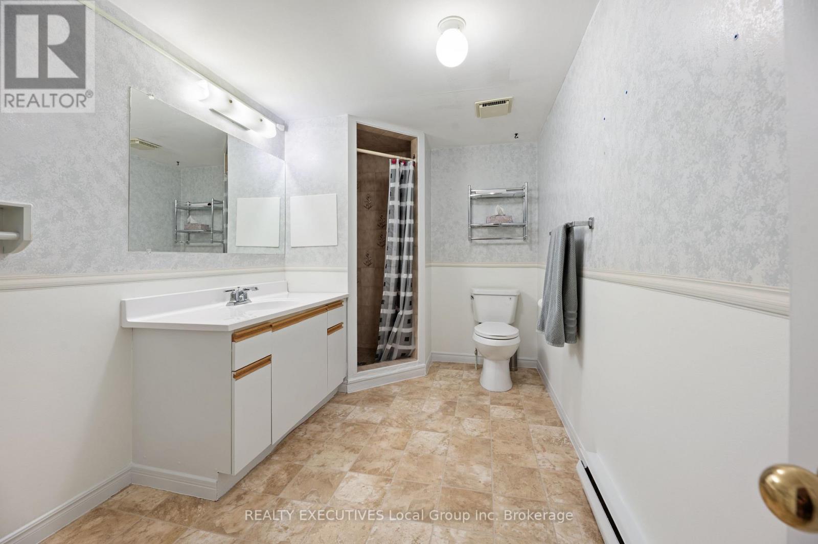 35 - 624 Lakeshore Drive, North Bay, Ontario  P1A 2E8 - Photo 23 - X12160069