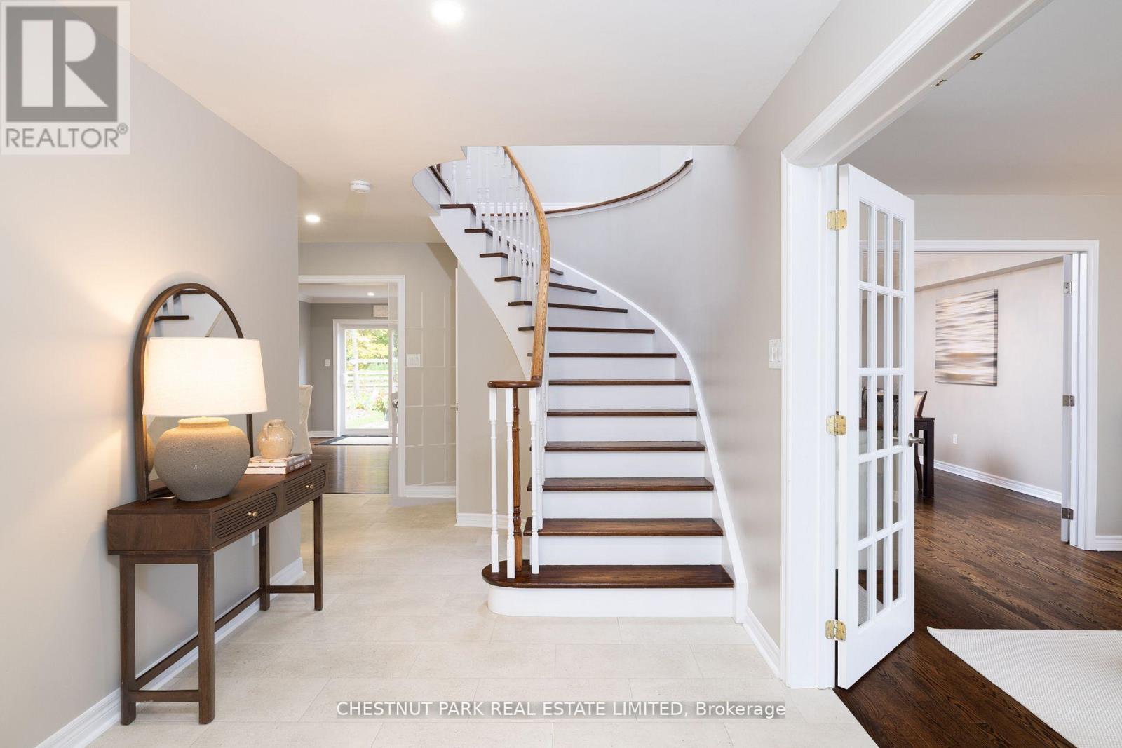 4 Galloway Crescent, Uxbridge, Ontario  L9P 1W8 - Photo 5 - N12687058