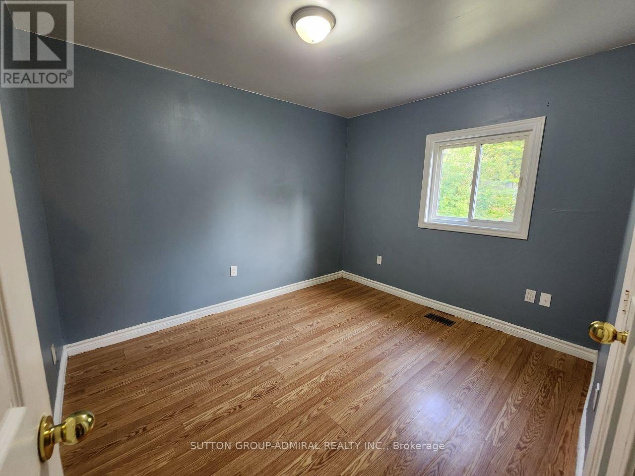 141 Silas Boulevard, Georgina, Ontario  L4P 2K2 - Photo 20 - N12687076