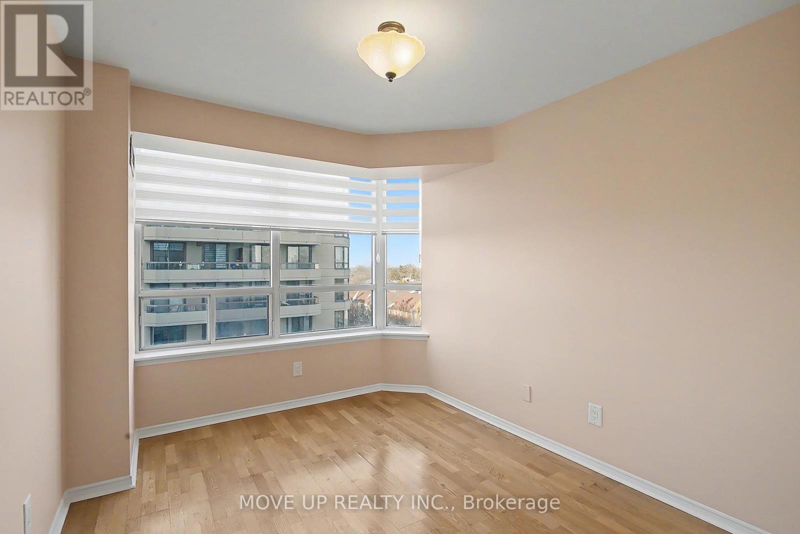 810 - 91 Townsgate Drive, Vaughan, Ontario  L4J 8E8 - Photo 21 - N12687150