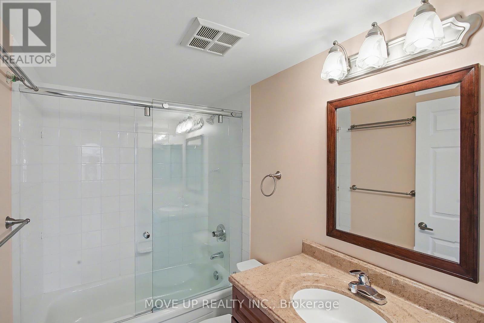 810 - 91 Townsgate Drive, Vaughan, Ontario  L4J 8E8 - Photo 23 - N12687150