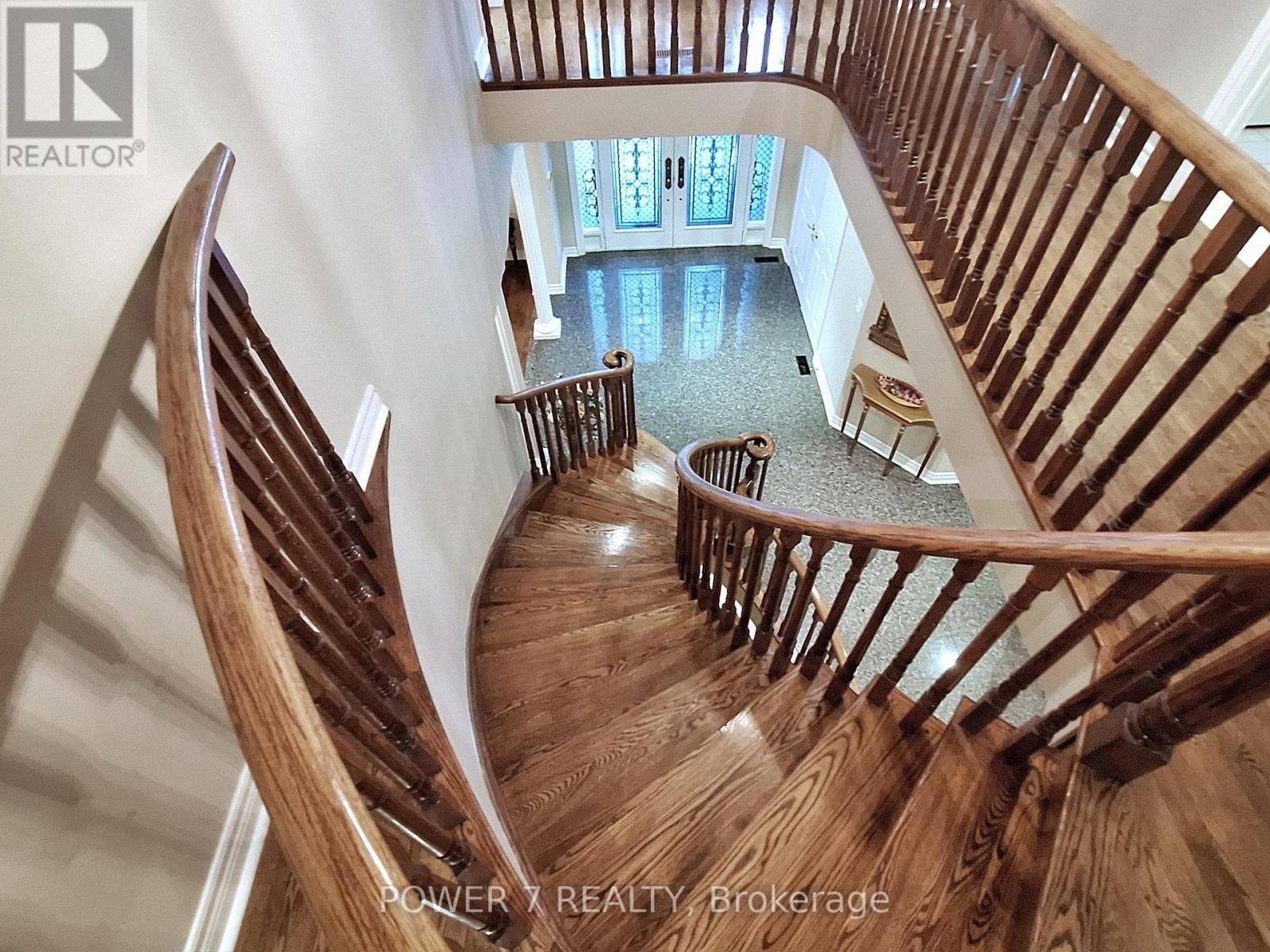 32 Goldring Crescent, Markham, Ontario  L6C 1Y6 - Photo 18 - N12687188