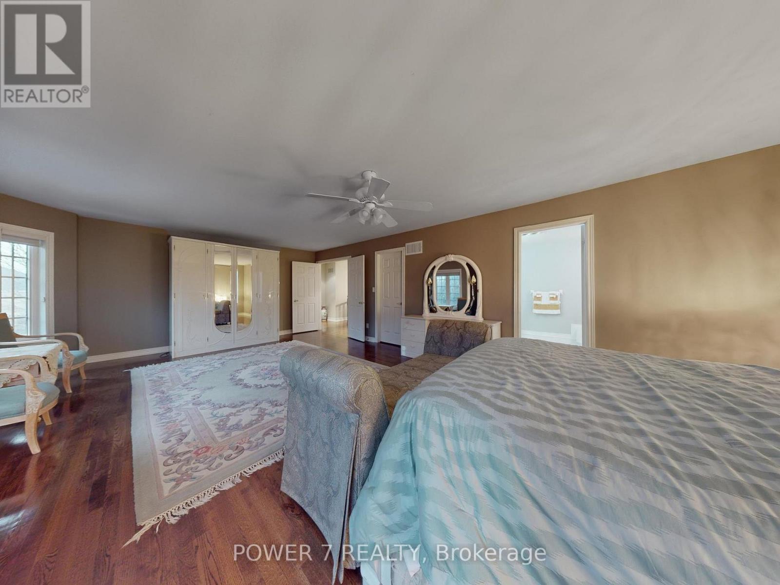 32 Goldring Crescent, Markham, Ontario  L6C 1Y6 - Photo 23 - N12687188