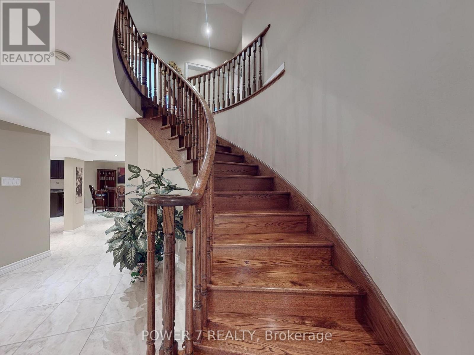 32 Goldring Crescent, Markham, Ontario  L6C 1Y6 - Photo 31 - N12687188