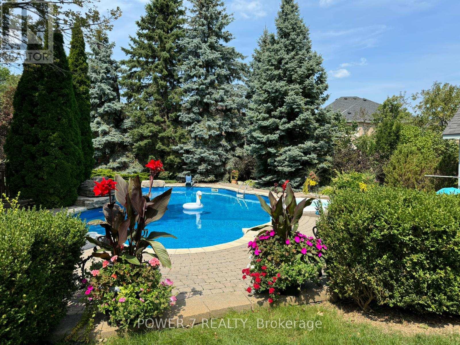 32 Goldring Crescent, Markham, Ontario  L6C 1Y6 - Photo 47 - N12687188