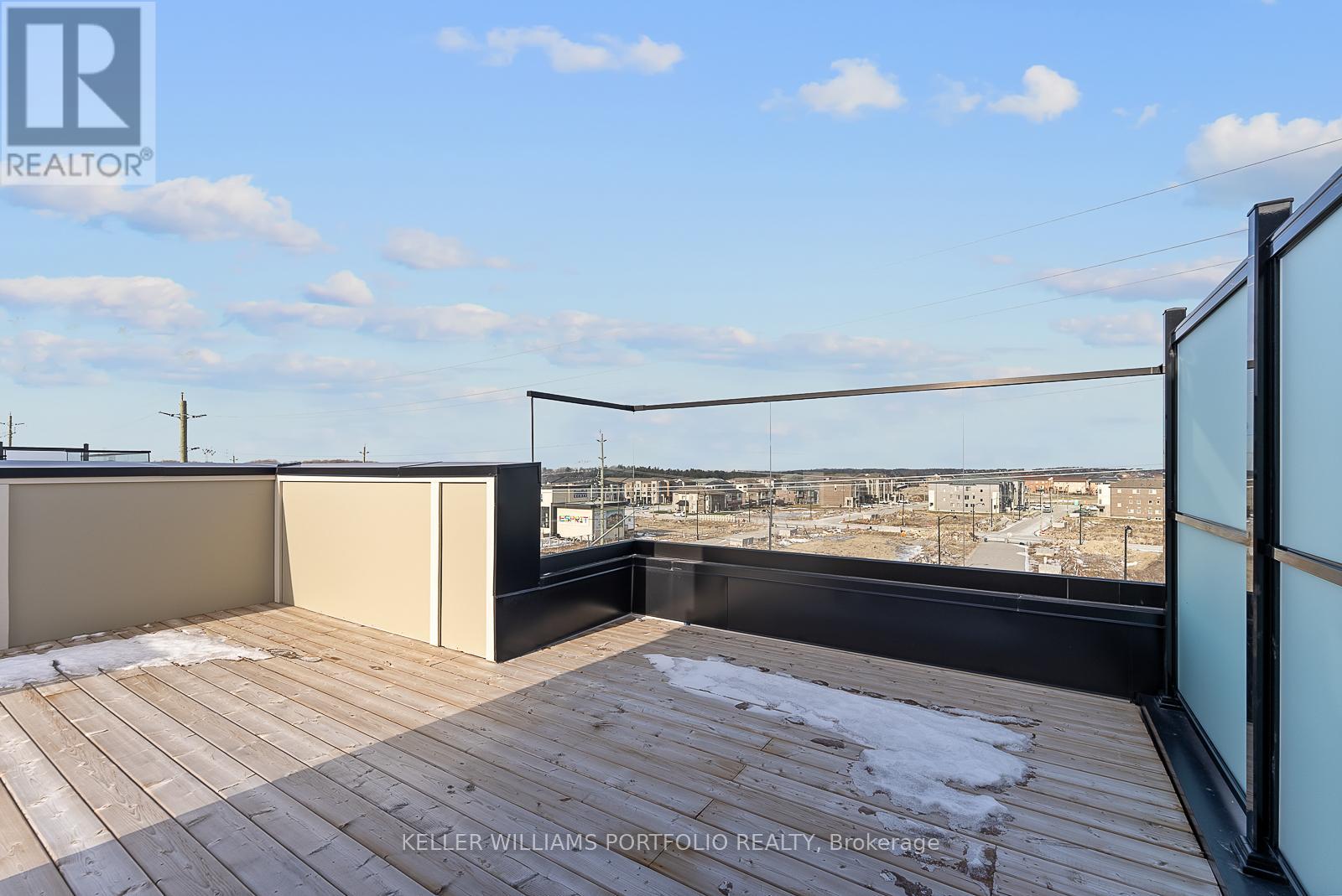 3 - 16 Lytham Green Circle, Newmarket, Ontario  L3Y 0H3 - Photo 41 - N12687192