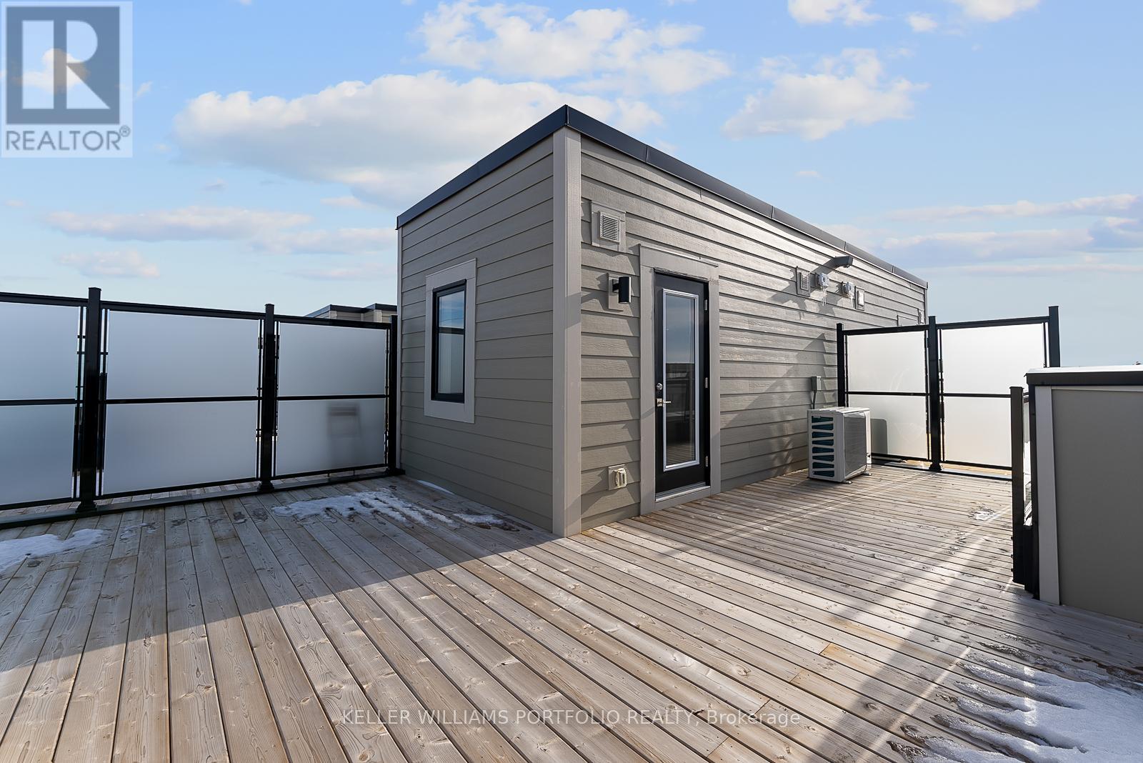 3 - 16 Lytham Green Circle, Newmarket, Ontario  L3Y 0H3 - Photo 43 - N12687192