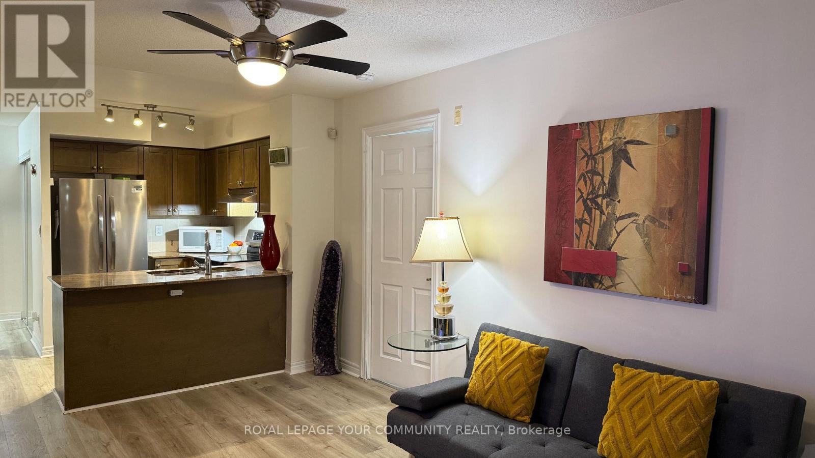 701 - 225 Wellesley Street, Toronto, Ontario  M4X 1X8 - Photo 23 - C12677574