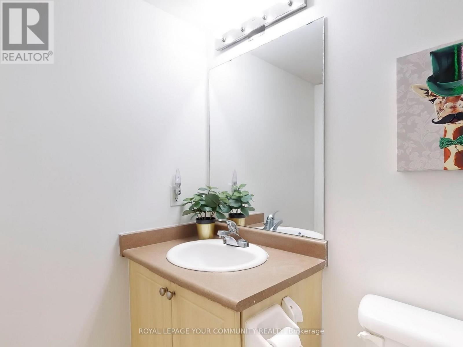 701 - 225 Wellesley Street, Toronto, Ontario  M4X 1X8 - Photo 32 - C12677574