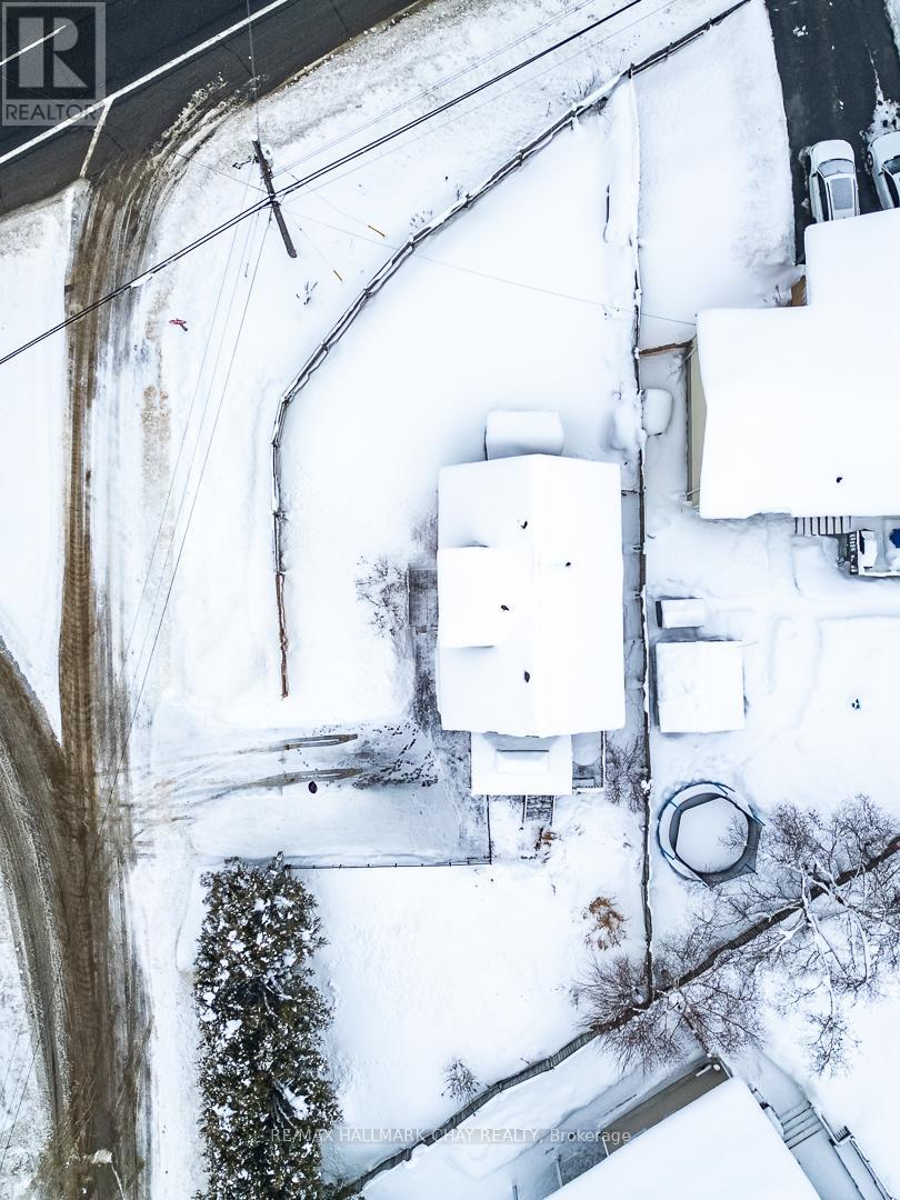 3337 Beckett Place, Severn, Ontario  L3V 0V9 - Photo 3 - S12687158