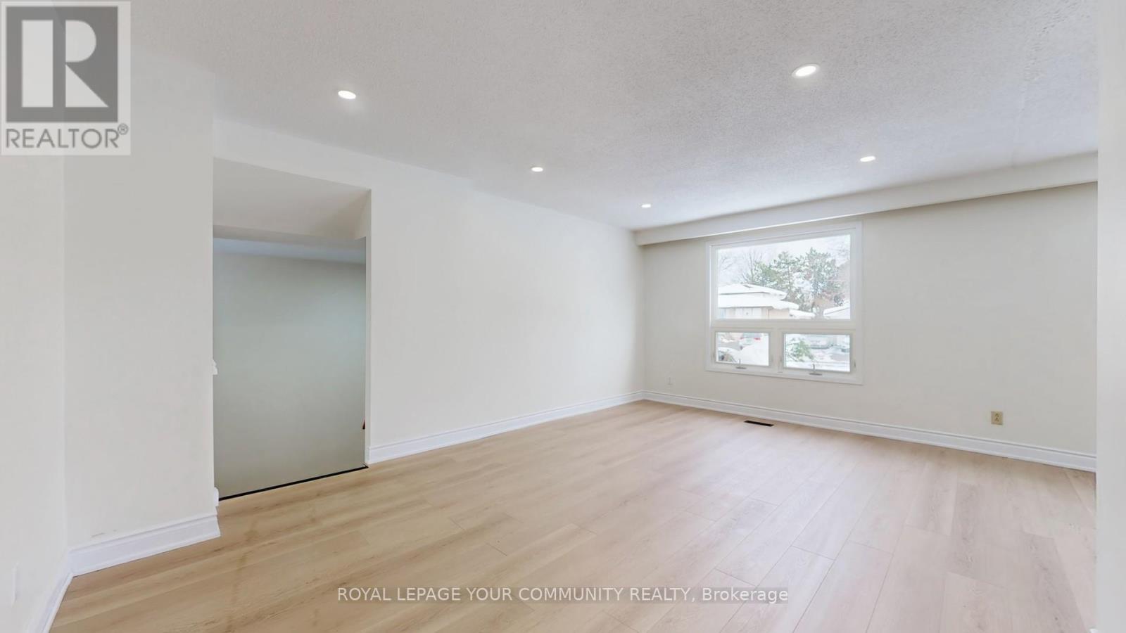 14 Lonsdale Place, Barrie (Grove East), Ontario  L4M 4J1 - Photo 7 - S12687292