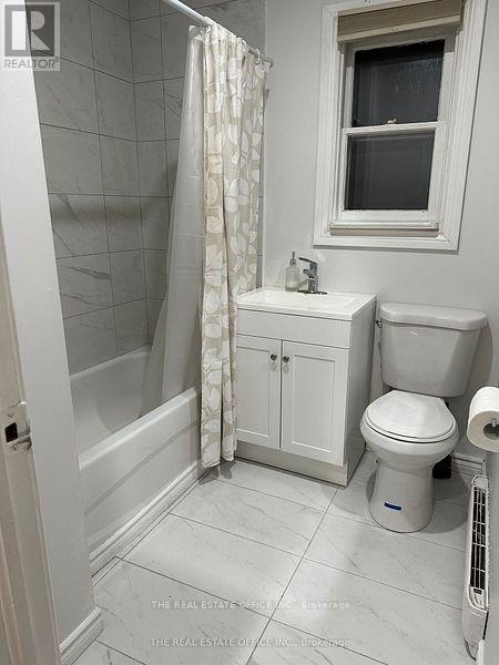 393 Adeline Drive, Georgina, Ontario  L4P 3C4 - Photo 18 - N12680236