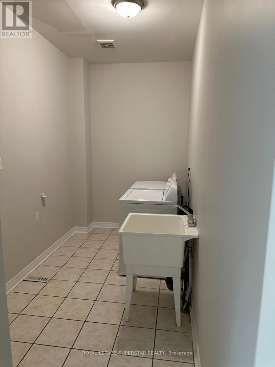 27 Robitaille Road, Brampton, Ontario  L6R 0H6 - Photo 14 - W12648032