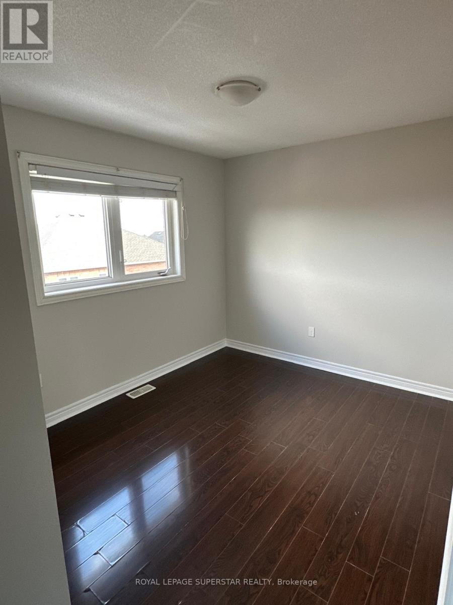 27 Robitaille Road, Brampton, Ontario  L6R 0H6 - Photo 18 - W12648032