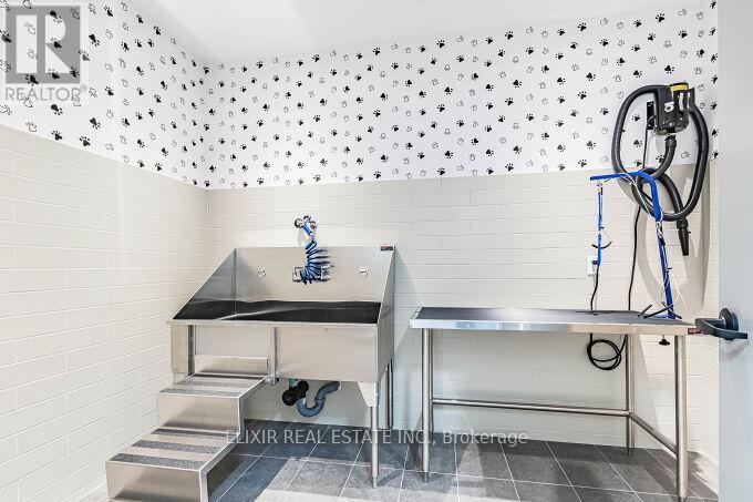 614 - 720 Whitlock Avenue, Milton, Ontario  L9E 2B5 - Photo 36 - W12684280