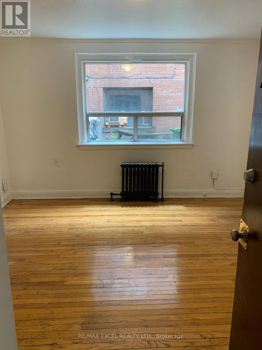 21 - 1a Elm Grove Avenue, Toronto, Ontario  M6K 2H9 - Photo 14 - W12686332