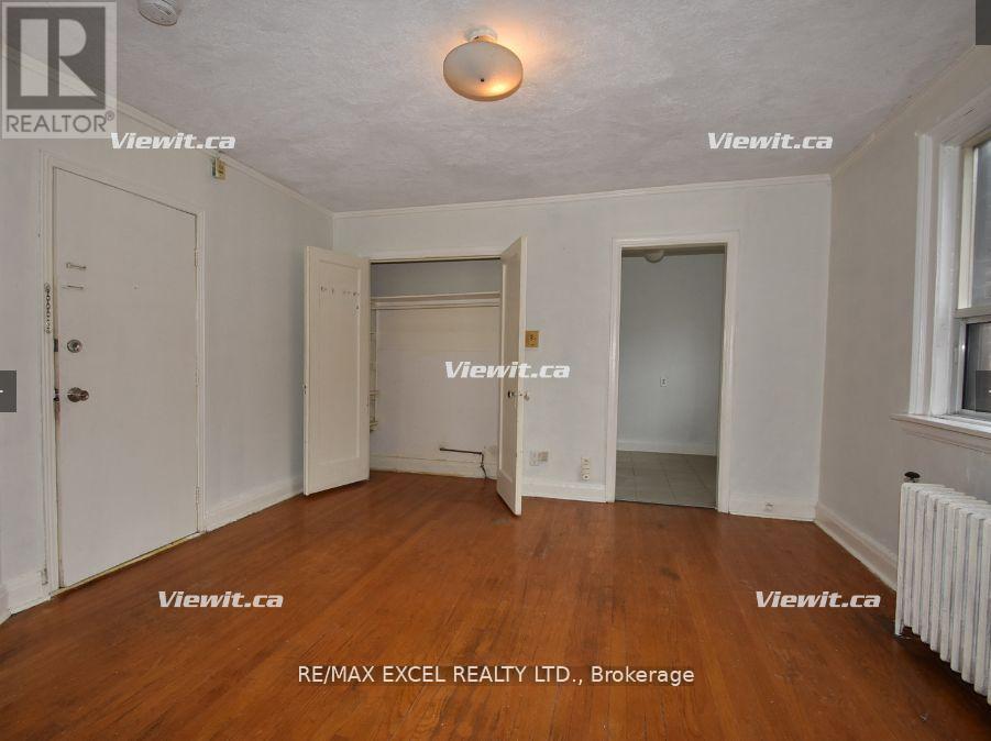 21 - 1a Elm Grove Avenue, Toronto, Ontario  M6K 2H9 - Photo 2 - W12686332