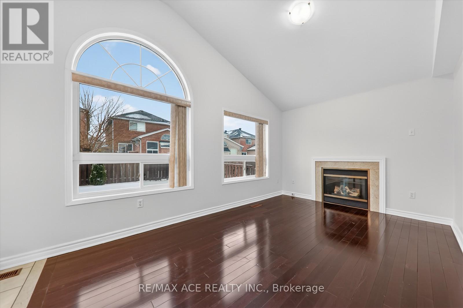 42 Feather Reed Way, Brampton, Ontario  L6R 3A3 - Photo 14 - W12687134