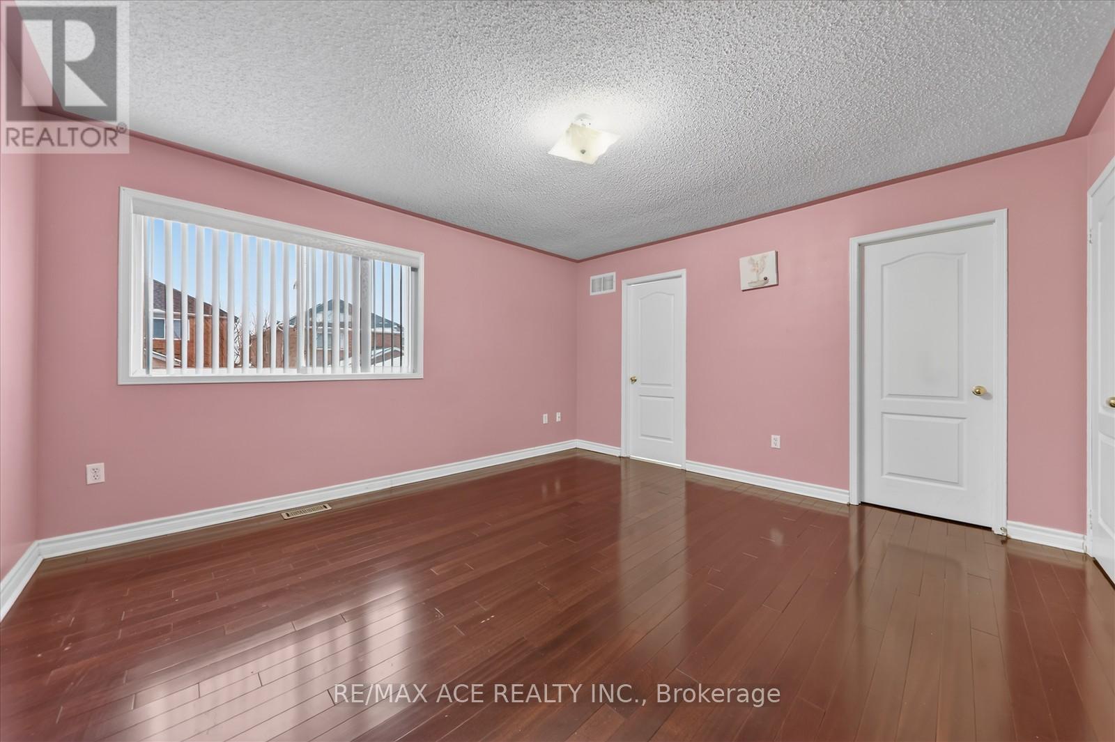42 Feather Reed Way, Brampton, Ontario  L6R 3A3 - Photo 21 - W12687134