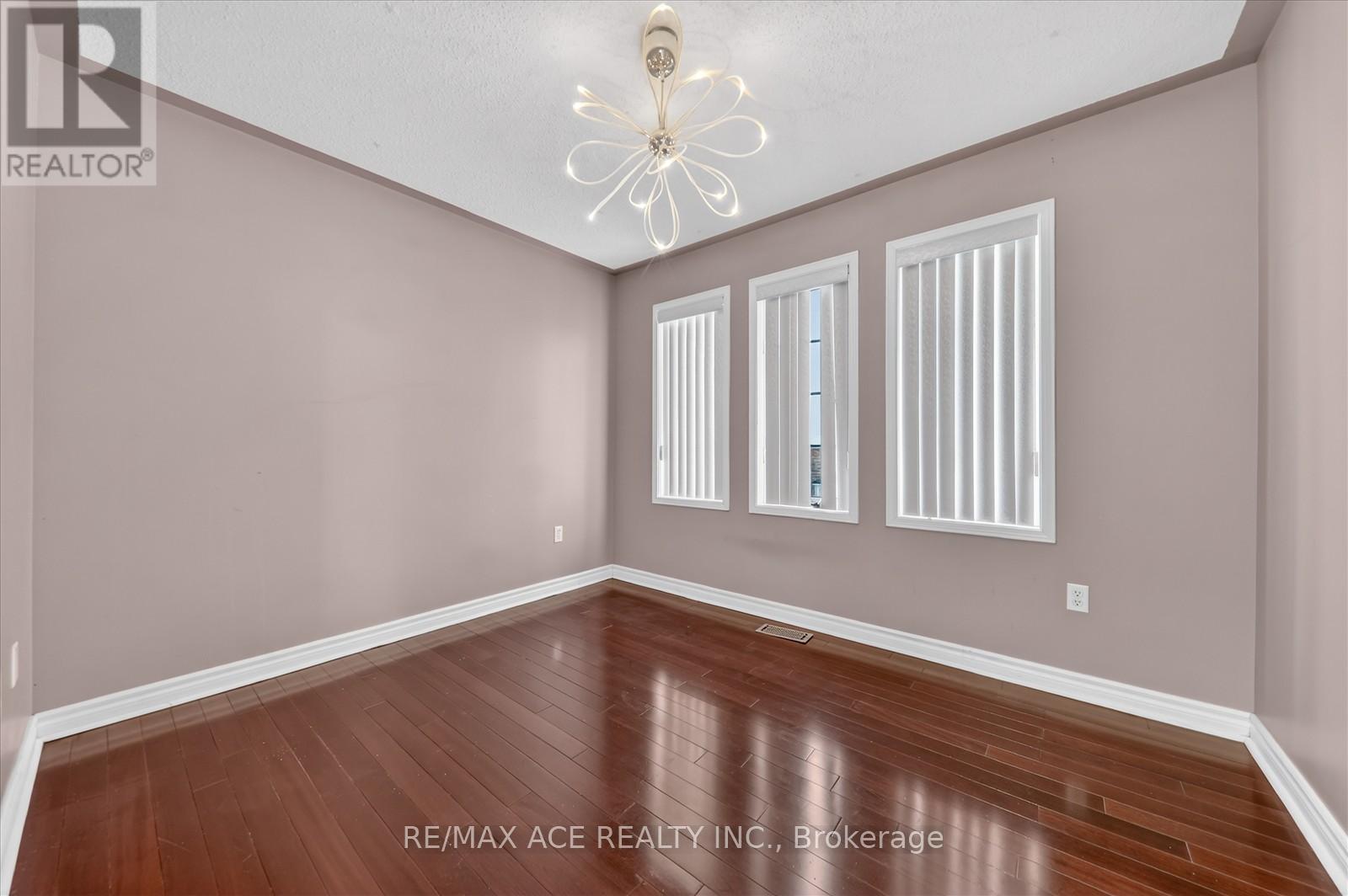 42 Feather Reed Way, Brampton, Ontario  L6R 3A3 - Photo 25 - W12687134