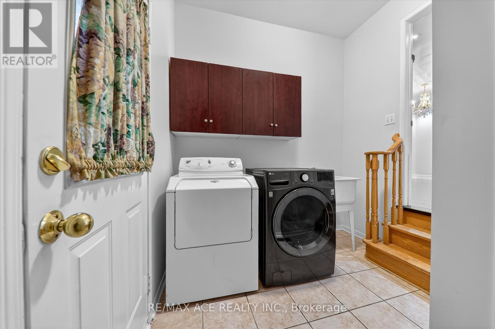 42 Feather Reed Way, Brampton, Ontario  L6R 3A3 - Photo 31 - W12687134