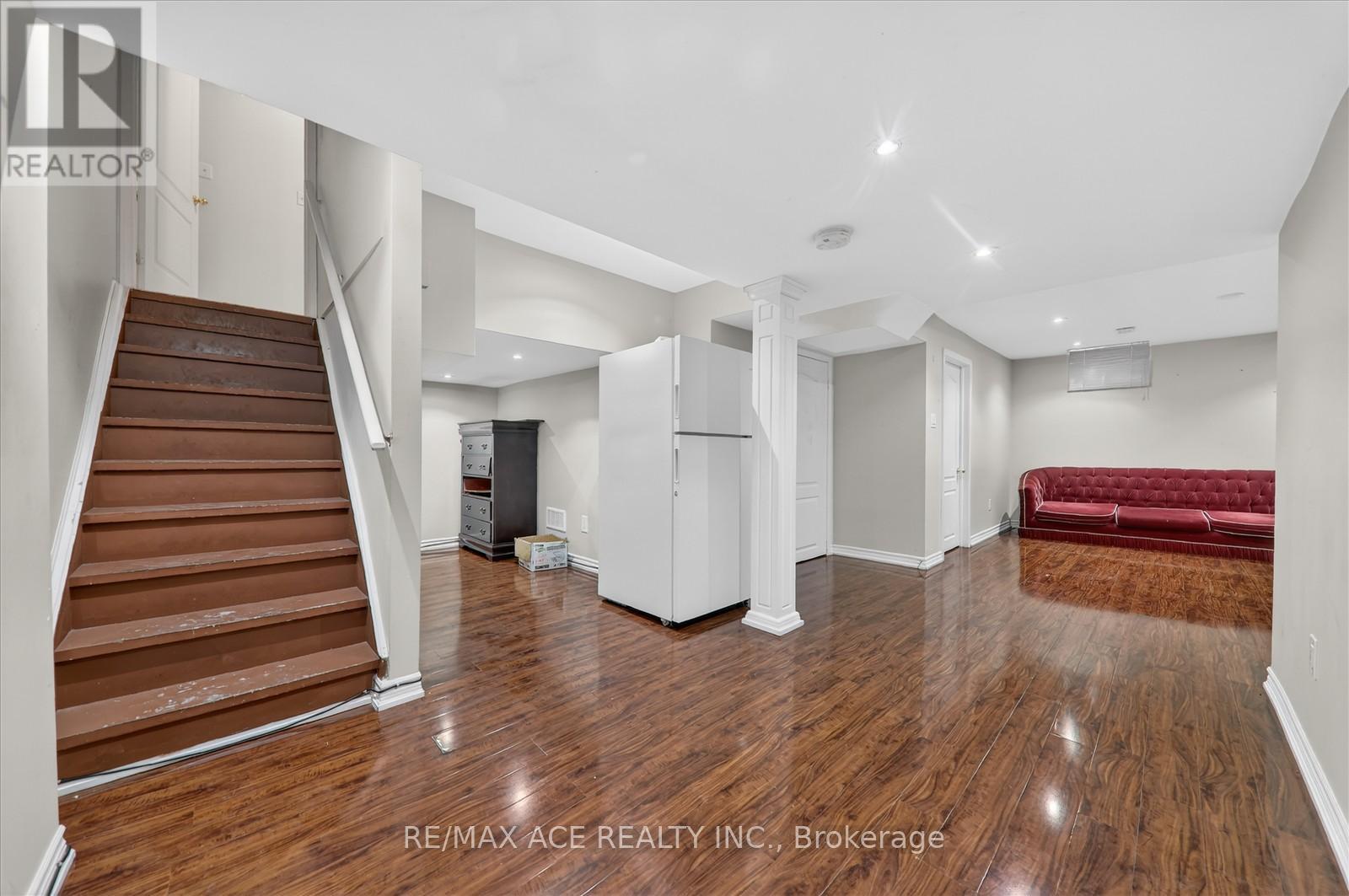 42 Feather Reed Way, Brampton, Ontario  L6R 3A3 - Photo 32 - W12687134