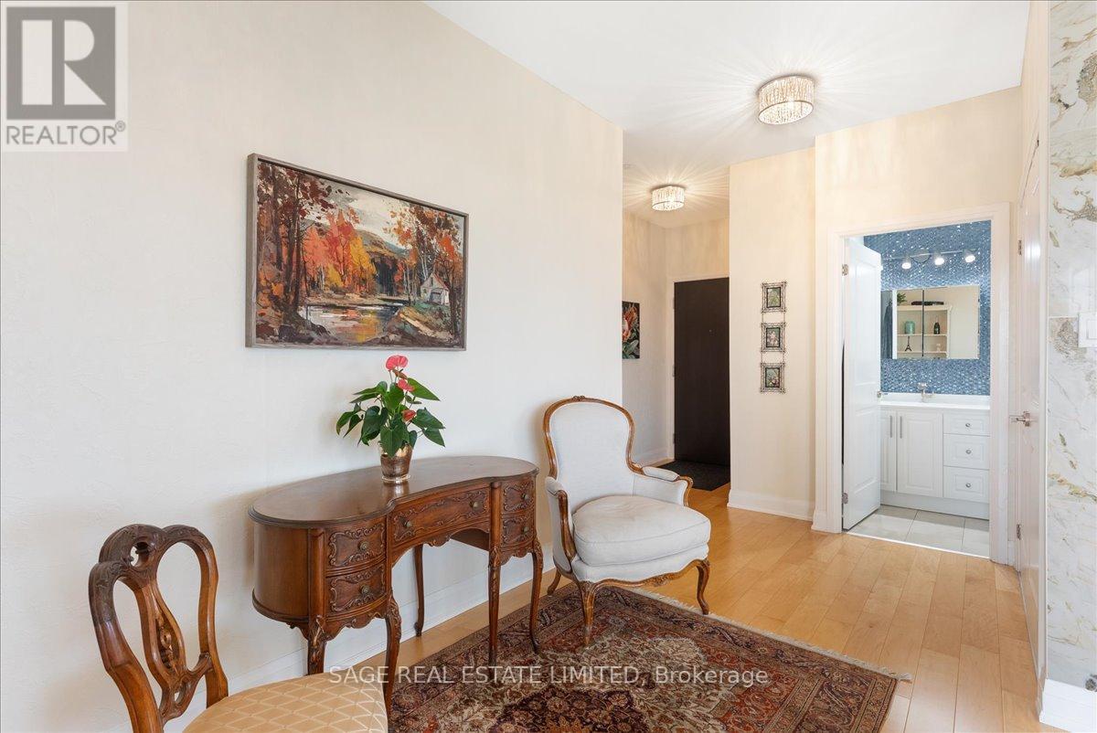 507 - 35 Fontenay Court, Toronto, Ontario  M9A 0C4 - Photo 6 - W12687154