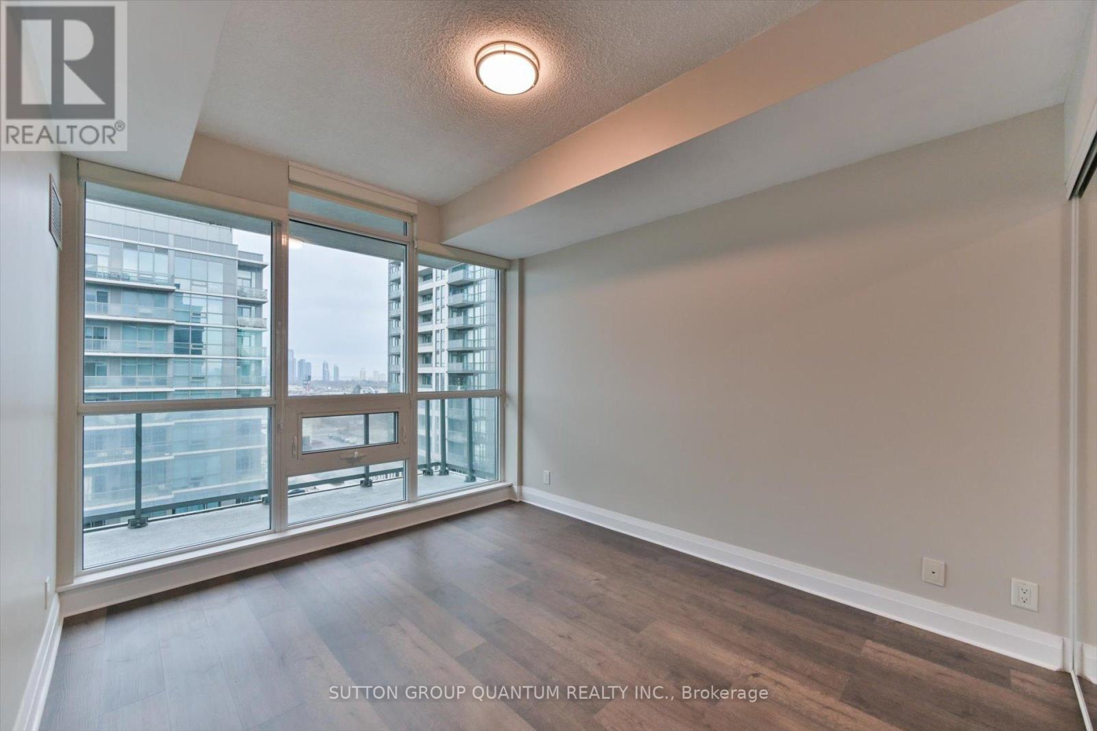 902 - 1185 The Queensway, Toronto, Ontario  M8Z 0C6 - Photo 15 - W12687164