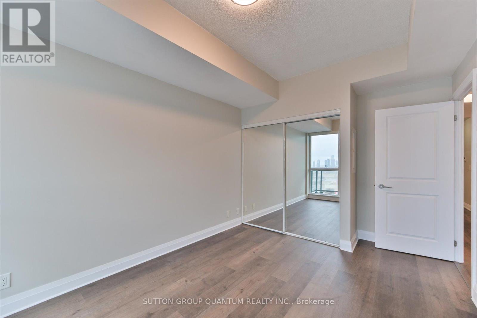 902 - 1185 The Queensway, Toronto, Ontario  M8Z 0C6 - Photo 17 - W12687164