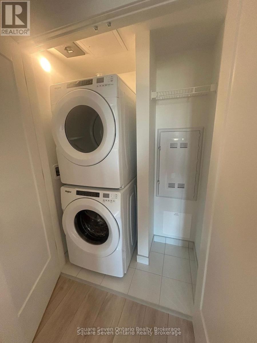 514 - 720 Whitlock Avenue, Milton, Ontario  L9E 2B5 - Photo 7 - W12687178