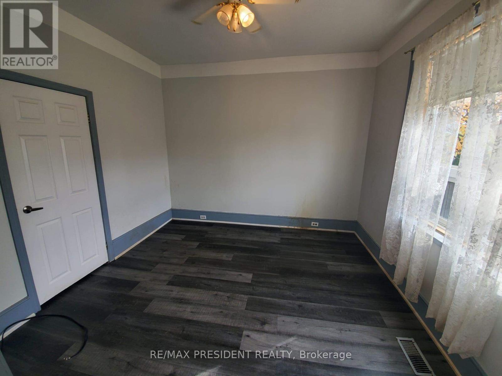 16029 Airport Road, Caledon, Ontario  L7C 1E7 - Photo 12 - W12687190