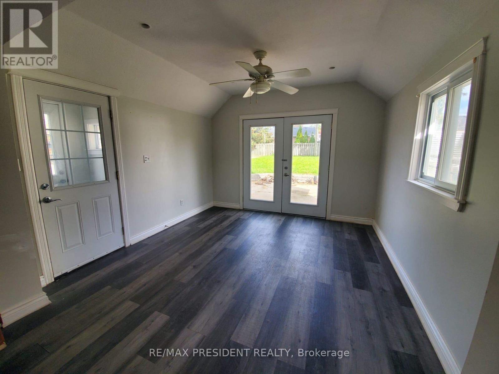 16029 Airport Road, Caledon, Ontario  L7C 1E7 - Photo 9 - W12687190