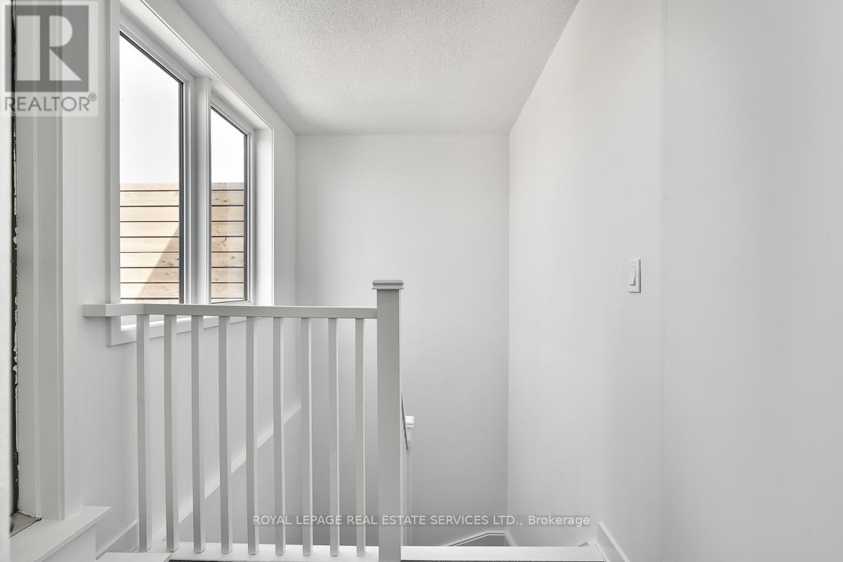 806 - 1133 Cooke Boulevard, Burlington (Lasalle), Ontario  L7T 0C3 - Photo 10 - W12687228