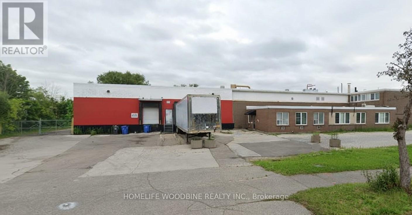 579 Speers Road, Oakville (Qe Queen Elizabeth), Ontario  L6K 2G4 - Photo 3 - W12687316