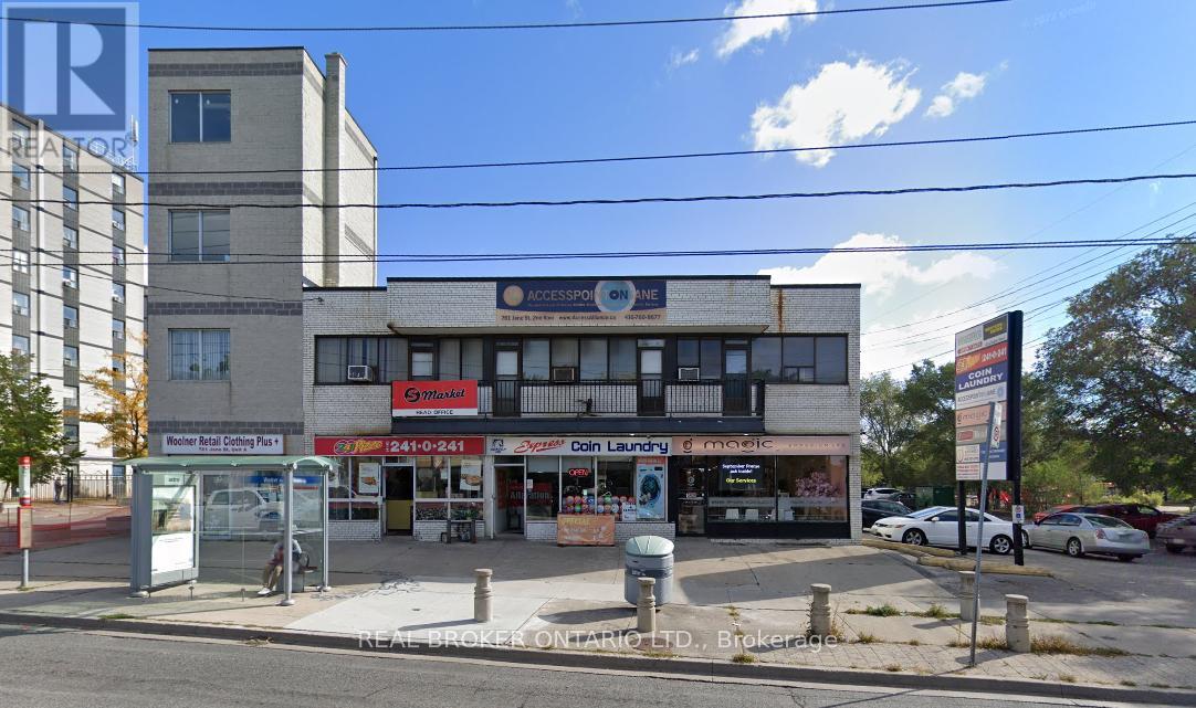 LOWER - 761 JANE STREET, toronto (rockcliffe-smythe), Ontario