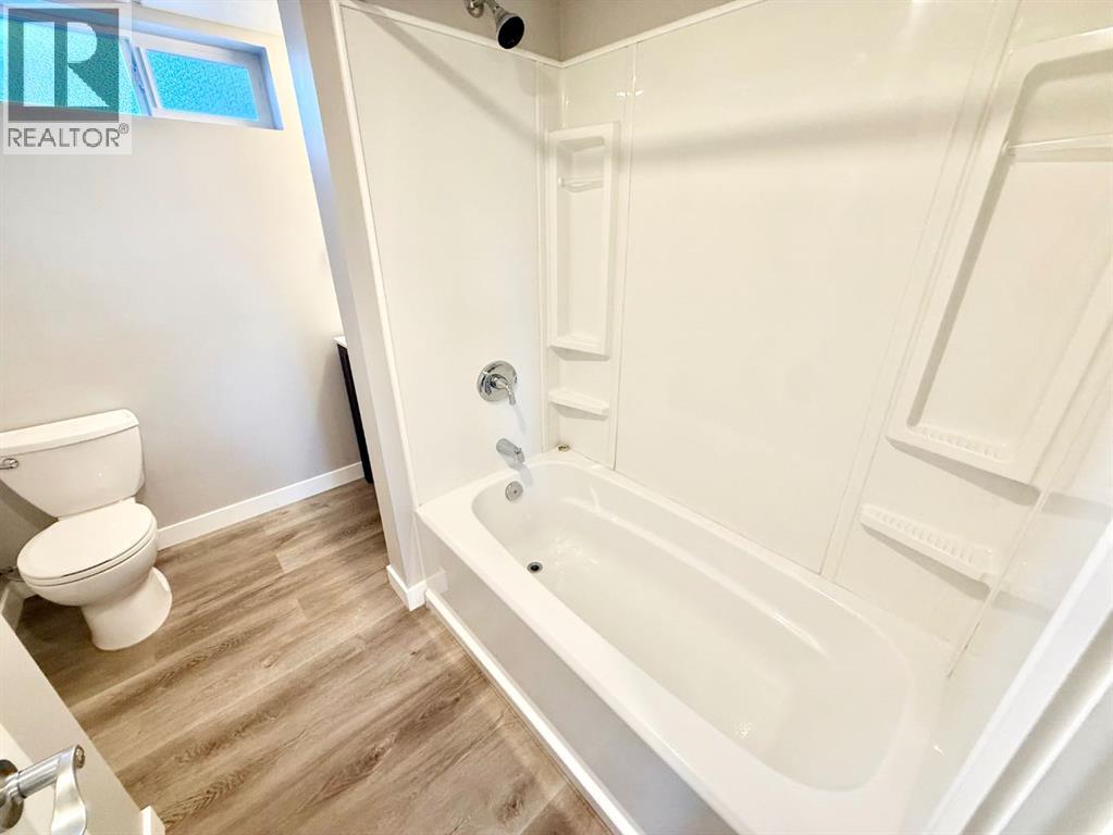 131 Collinge Road, Hinton, Alberta  T7V 1M1 - Photo 25 - A2277047