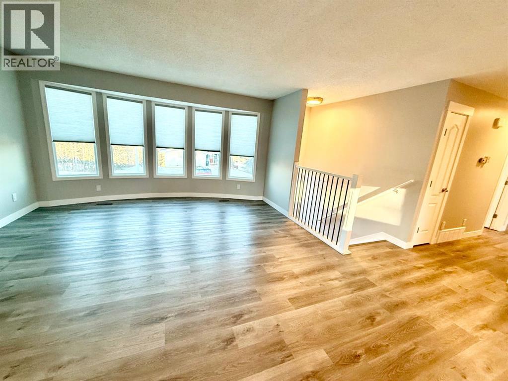 131 Collinge Road, Hinton, Alberta  T7V 1M1 - Photo 9 - A2277047