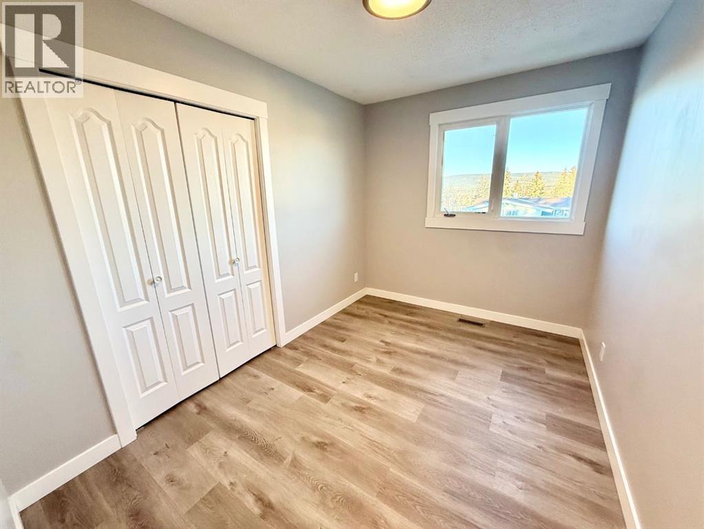 131 Collinge Road, Hinton, Alberta  T7V 1M1 - Photo 16 - A2277047